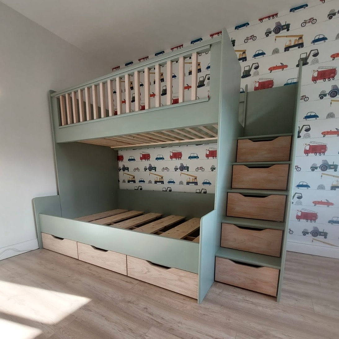 Deluxe Bunk (oak stairs)